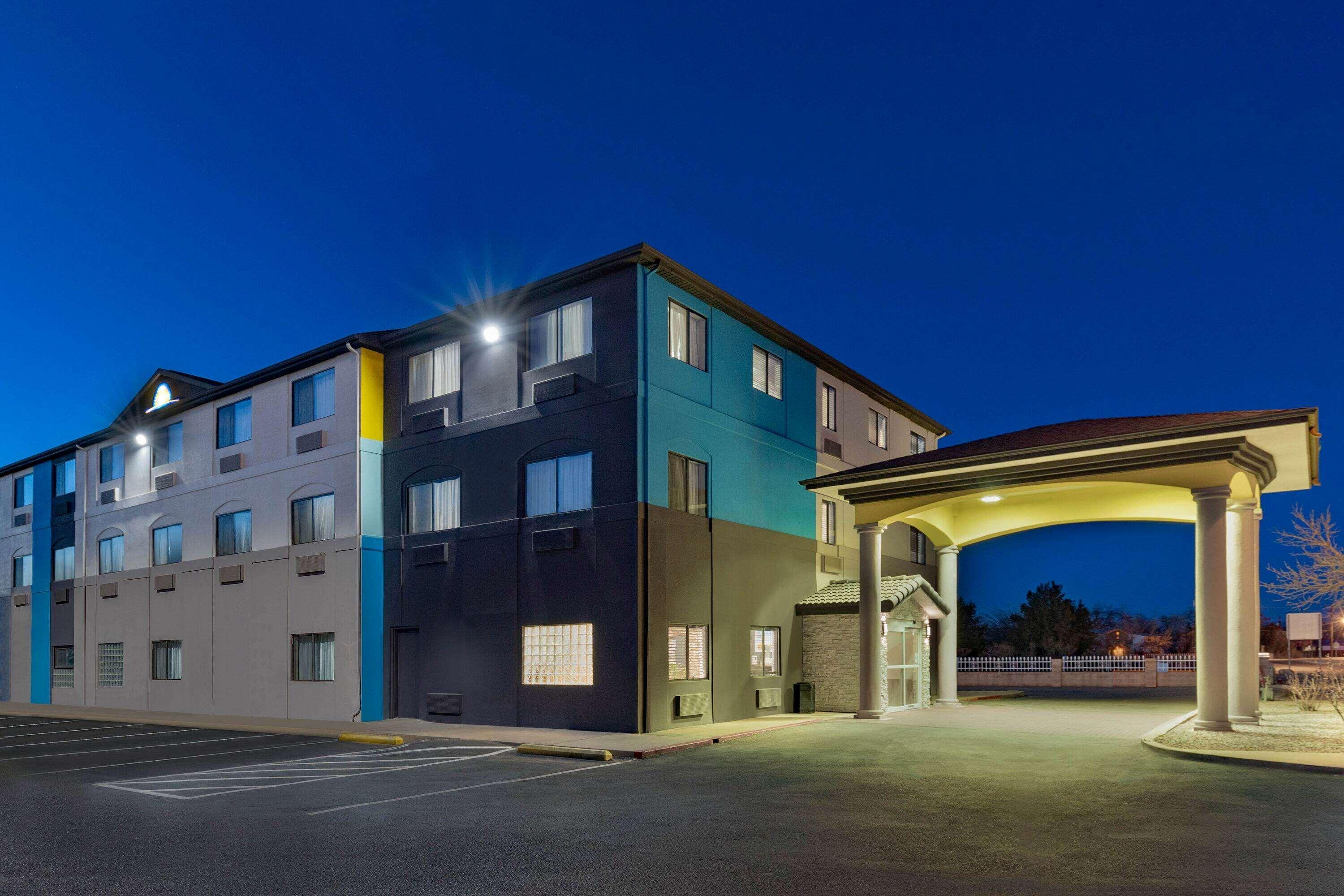 Days Inn By Wyndham Bernalillo Luaran gambar